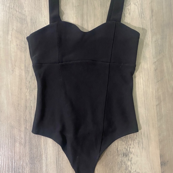 Abercrombie & Fitch Black Bodysuit - Picture 2 of 5